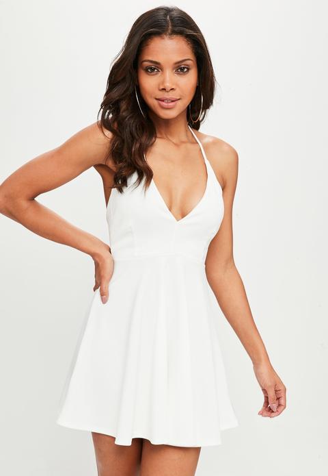 Vestido Skater Scuba De Cuello Halter En Blanco