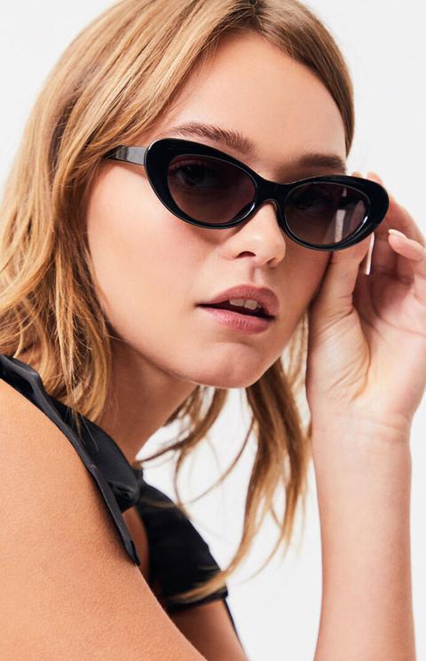 La Hearts Wide Plastic Cat Eye Sunglasses