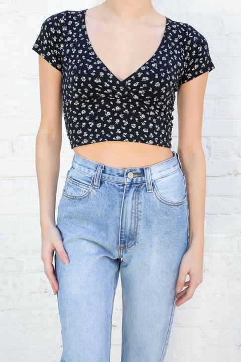 Amara Floral Top From Brandy Melville On 21 Buttons