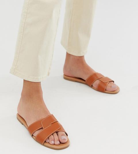 New Look – Flache, Hellbraune Slider-sandalen Mit Überkreuzten Riemen