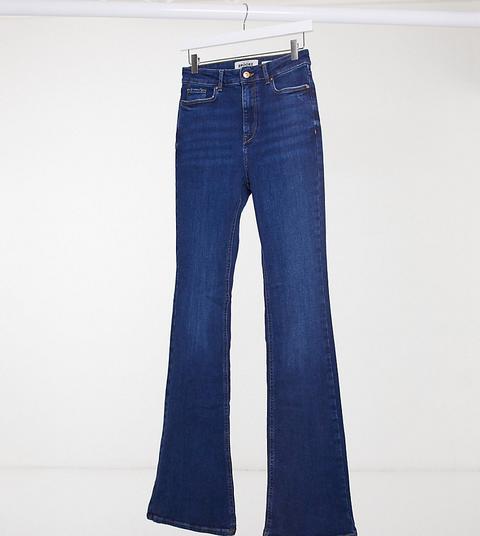 New Look Tall Flared Jeans In Mid Blue