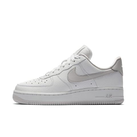 Nike Air Force 1'07 Se Women's Shoe - White