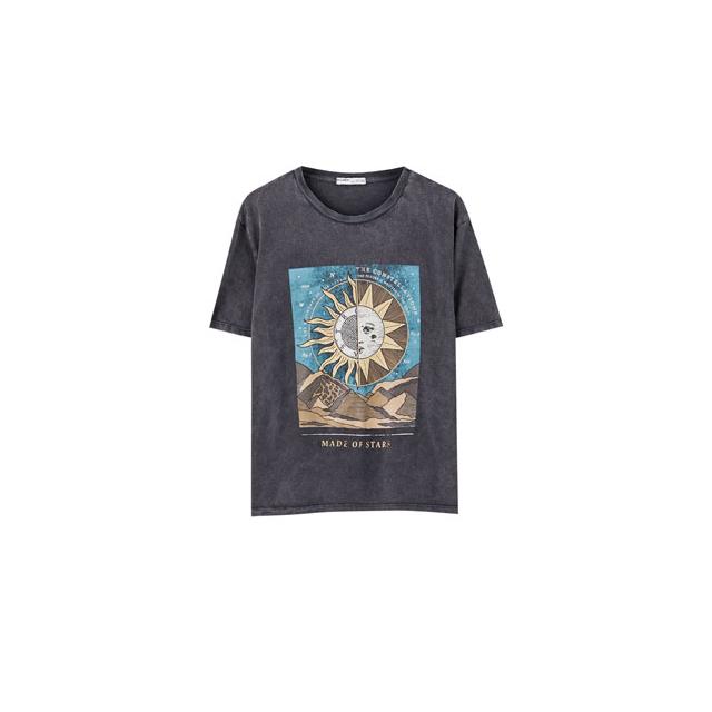 Camiseta sol y 2025 luna pull and bear