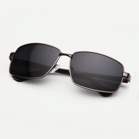 Occhiali Da Sole Da Uomo In Metallo from SheIn on 21 Buttons