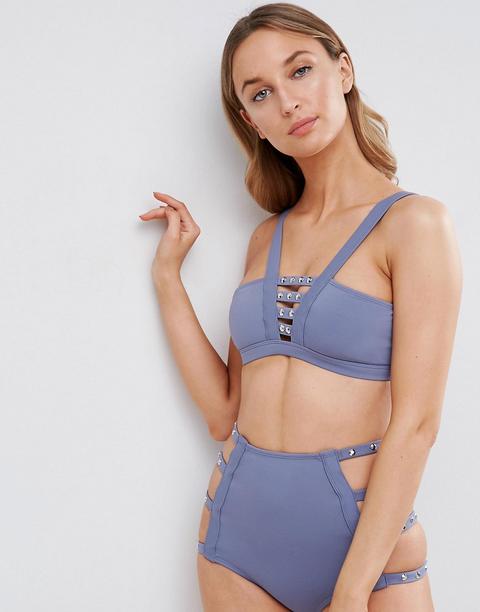 Top De Bikini Con Diseño Enrejado Y Adorno De Tachuelas De Asos Design