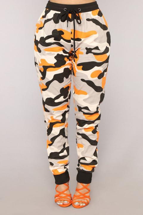 camo joggers orange