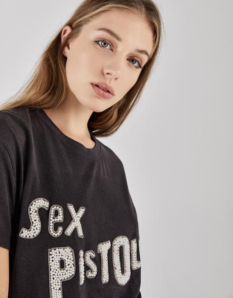 Camiseta Sex Pistols from Bershka 21 Buttons