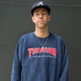 Outlined Crewneck (navy)