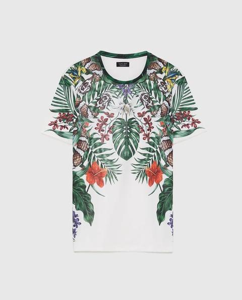 Camiseta Estampado Tropical