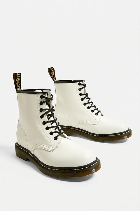 dr martens 1460 white smooth