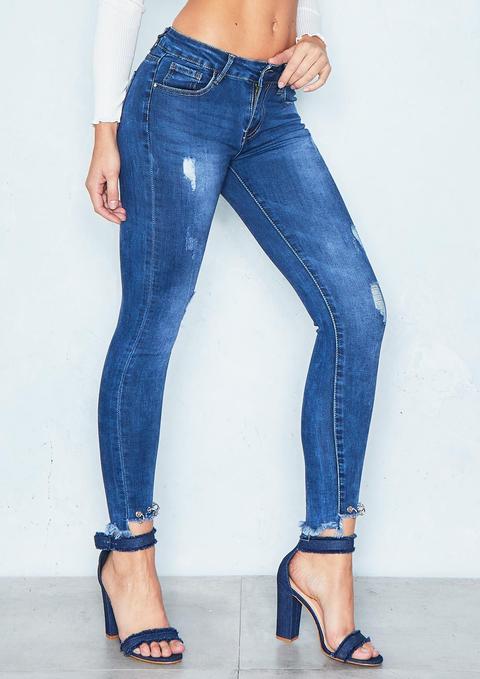 Lexi Ripped Skinny Denim Jeans from Missy Empire on 21 Buttons