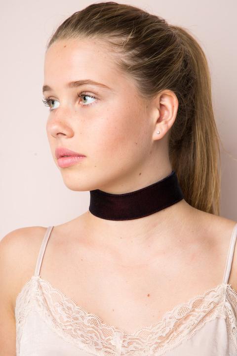 Velvet Choker