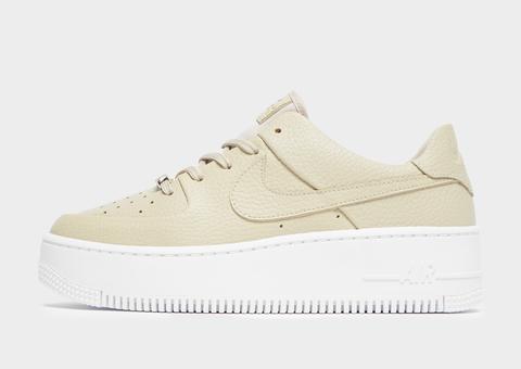 Nike Air Force 1 Sage Low Femme - Beige, Beige from Jd Sports on 21 Buttons