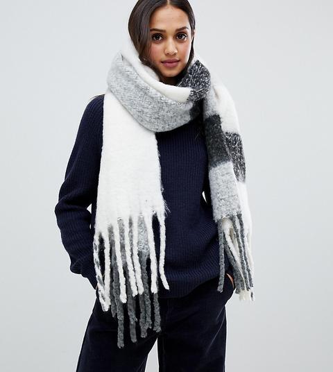 Accessorize Monument Fluffy Check Blanket Scarf - White Grey