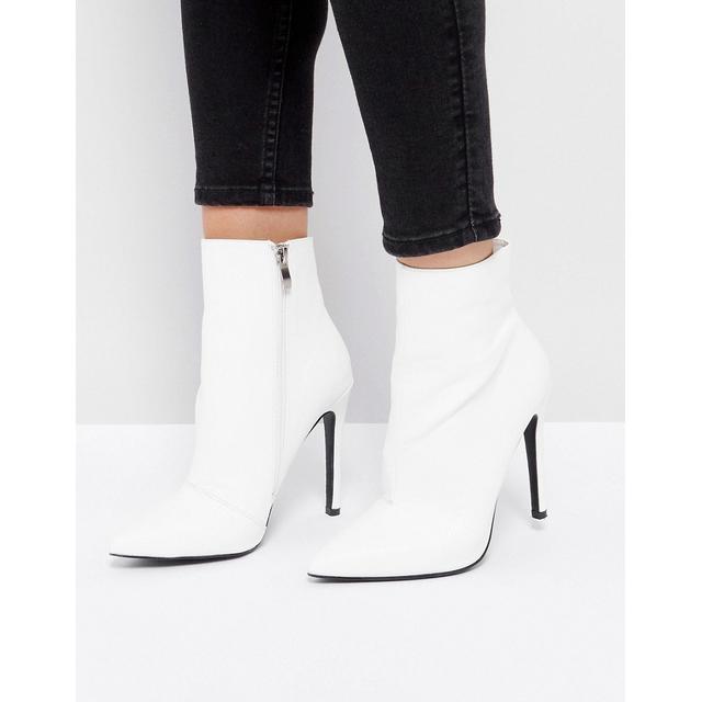 white pointed boots