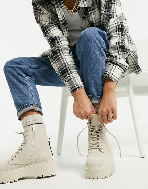 Botas Beis Con Cordones Y Suela Gruesa De Ante Skylar De Steve Madden