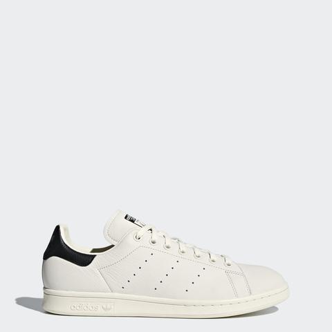 Stan Smith Schuh from ADIDAS on 21 Buttons