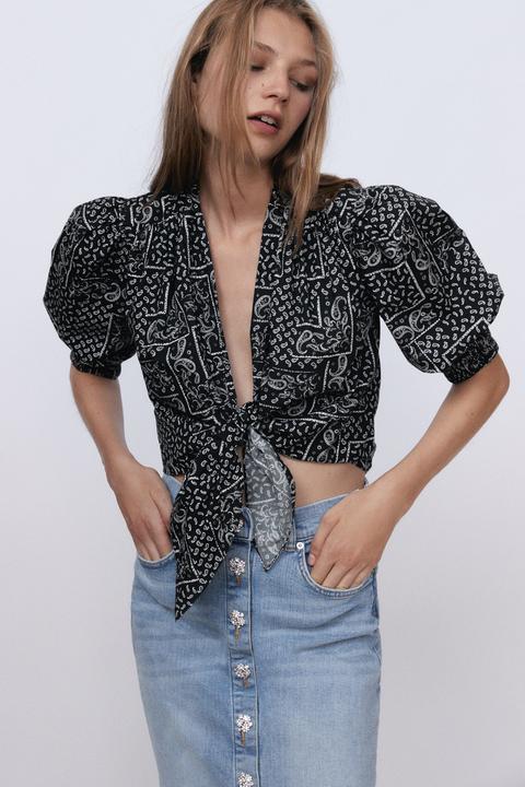 Cropped Knotted Blouse