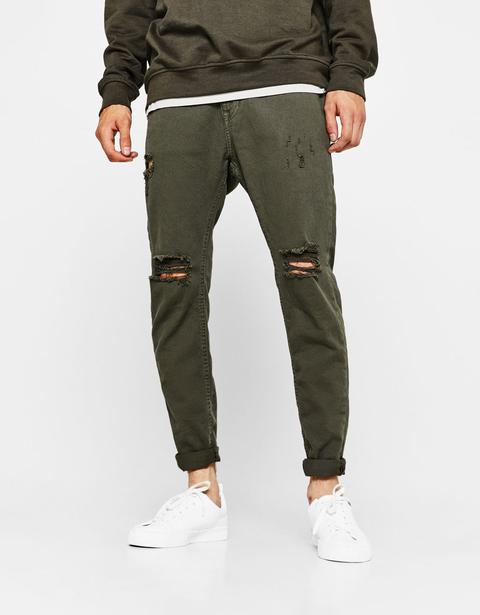 Pantalón Skinny Fit Con Rotos