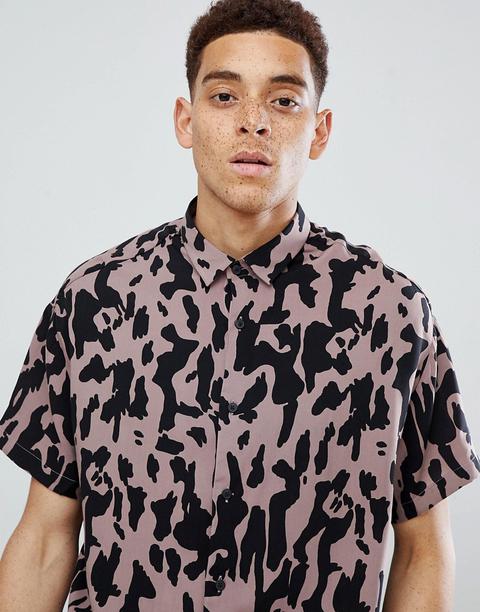 Mennace Pink Camo Print Short Sleeved Shirt