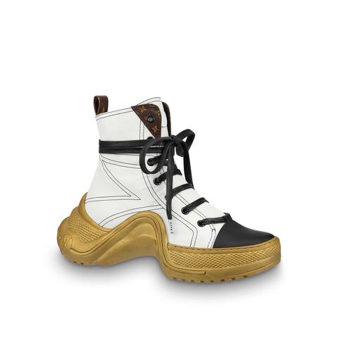 Lv Archlight Trainer Boot