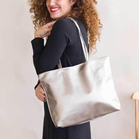 Bolso Loring Efecto Piel Plata