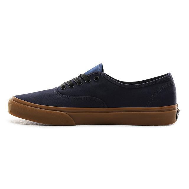 navy and gum vans