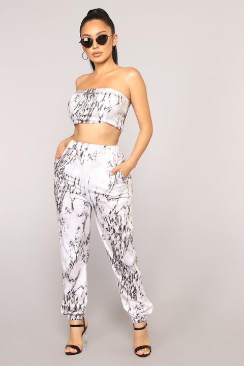 Zahra Marble Set - White/black