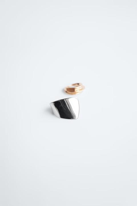 Pack Of Contrast Rings