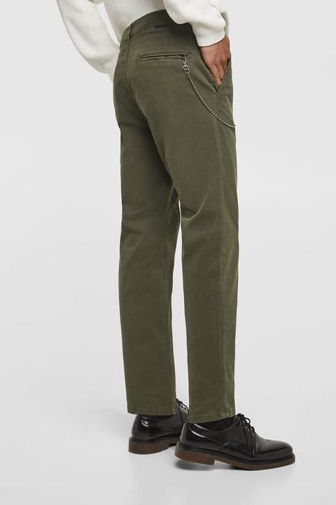 Pantaloni Chino A Carota from Zara on 21 Buttons