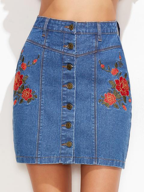 Falda De Denim Con Bordado Floral Y Botones Azul