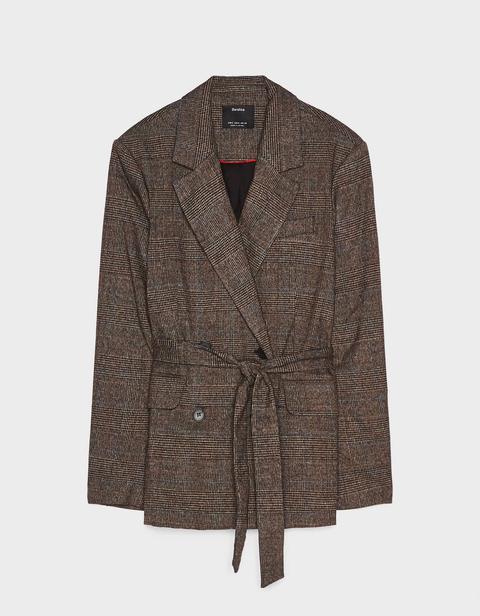 Blazer De Cuadros Con Cinturón