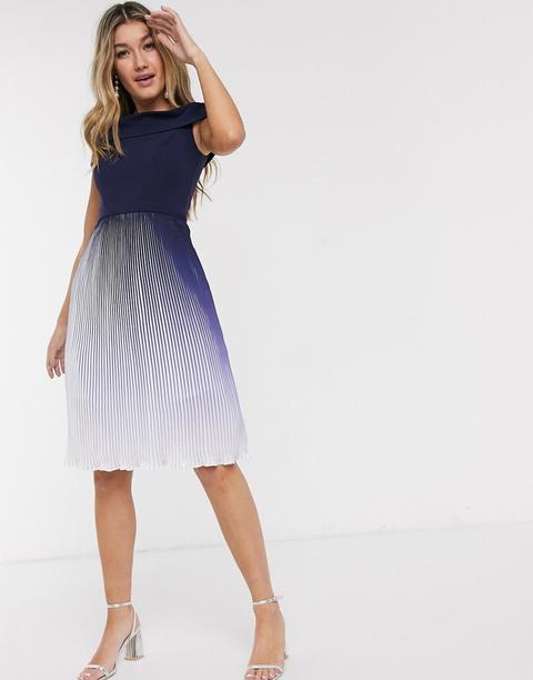 Vestido Midi Azul Marino Con Diseño Sombreado Y Plisado De Chi Chi London-multicolor