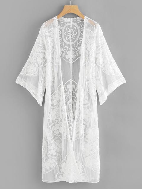 Kimono De Malla Fina Con Encaje