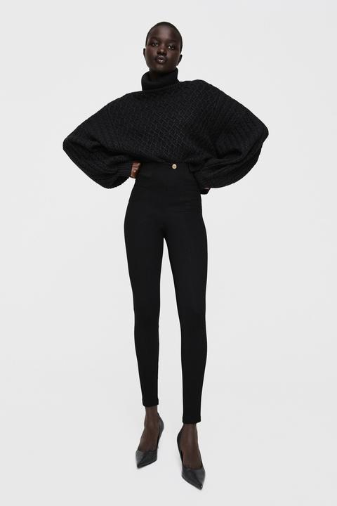 Leggings Botón Metálico