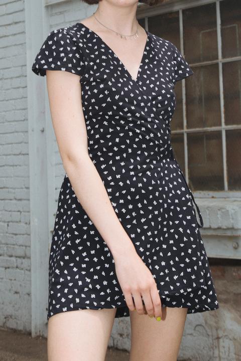 Robbie Dress from Brandy Melville on 21 Buttons
