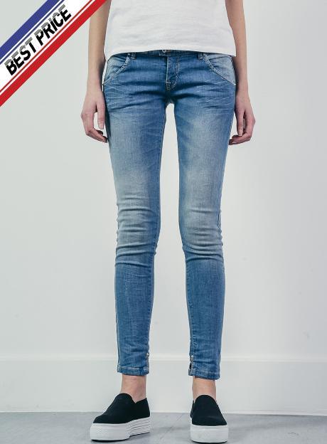 V Cut Waistband