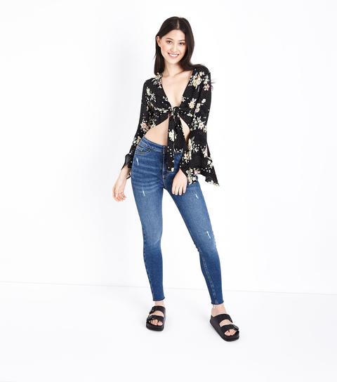 Petite Black Floral Spot Print Tie Front Crop Top New Look