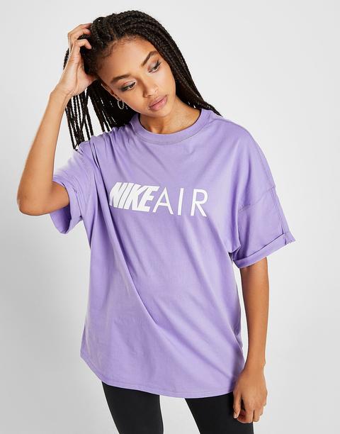 women purple nike shirt
