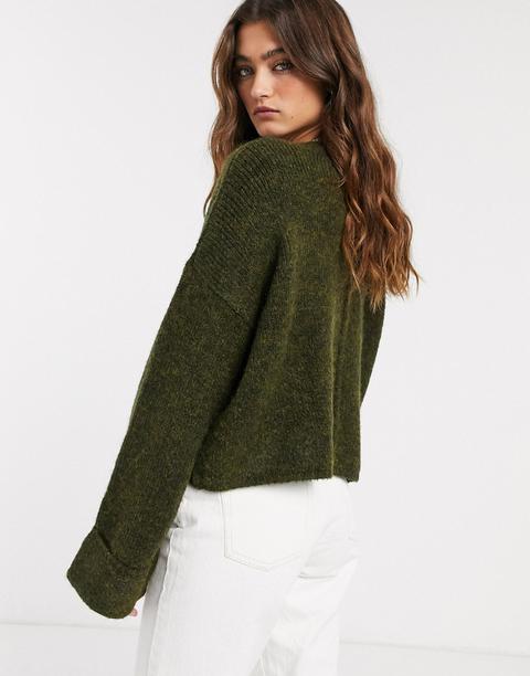 green oversized jumper