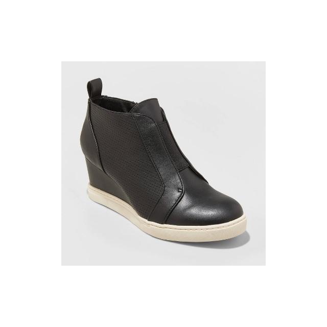 moncler inaya boot