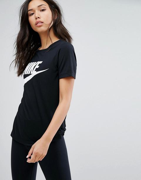 Camiseta Negra Con Logo De Nike