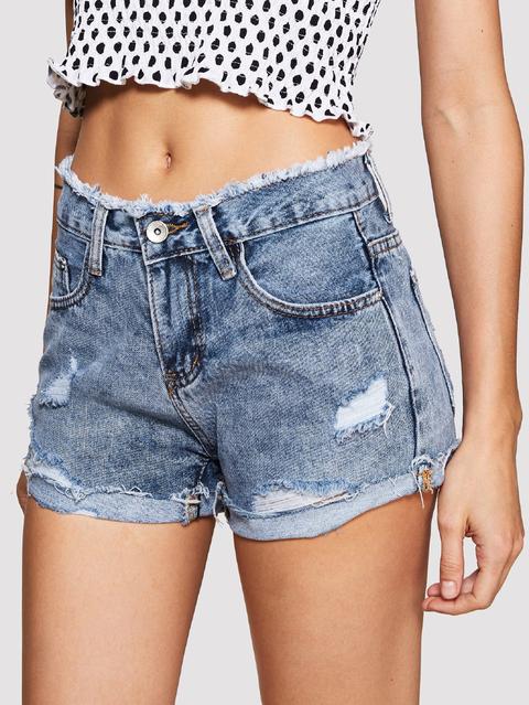 Shorts In Denim Strappati Orlo Sfilacciato