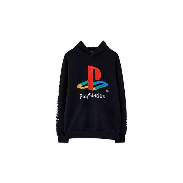 playstation hoodie pull and bear