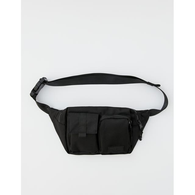 fanny pack pull and bear