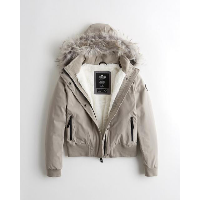 Cozy-lined Parka from Hollister on 21 Buttons