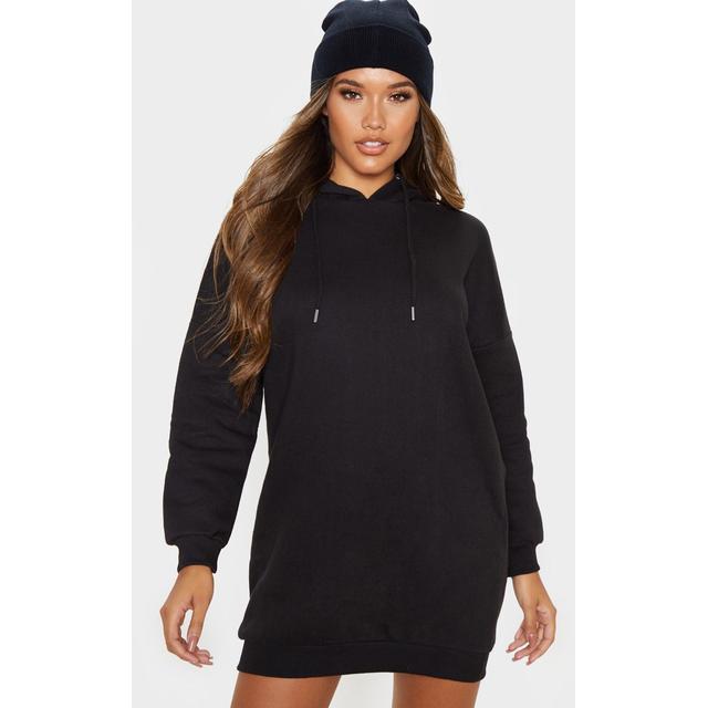 robe pull noir oversize