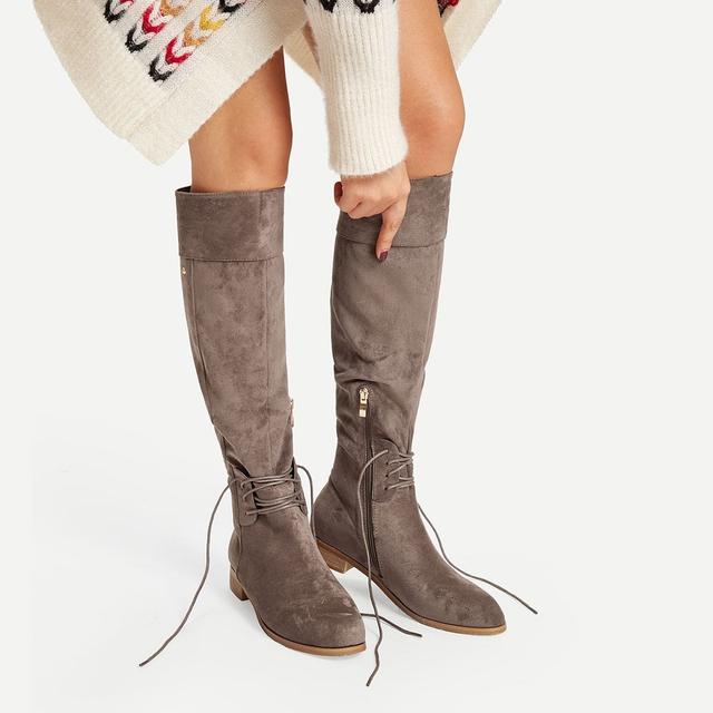Botas Altas De Ante Con Cordones from SheIn on 21 Buttons