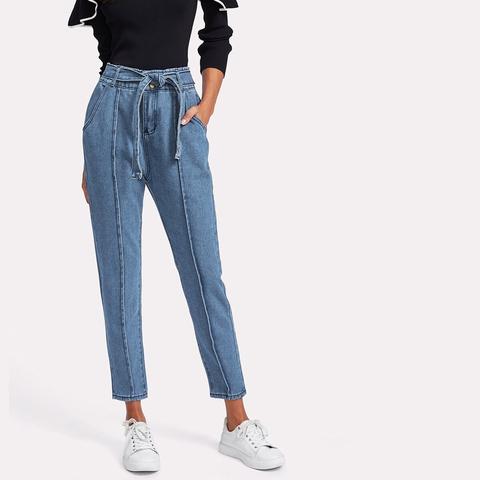 Jeans Con Cuciture E Cintura In Vita