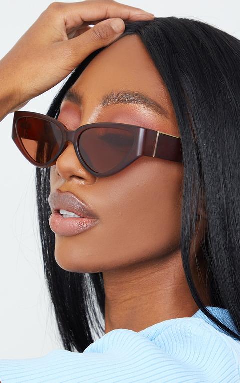 Brown Flat Cat Eye Sunglasses